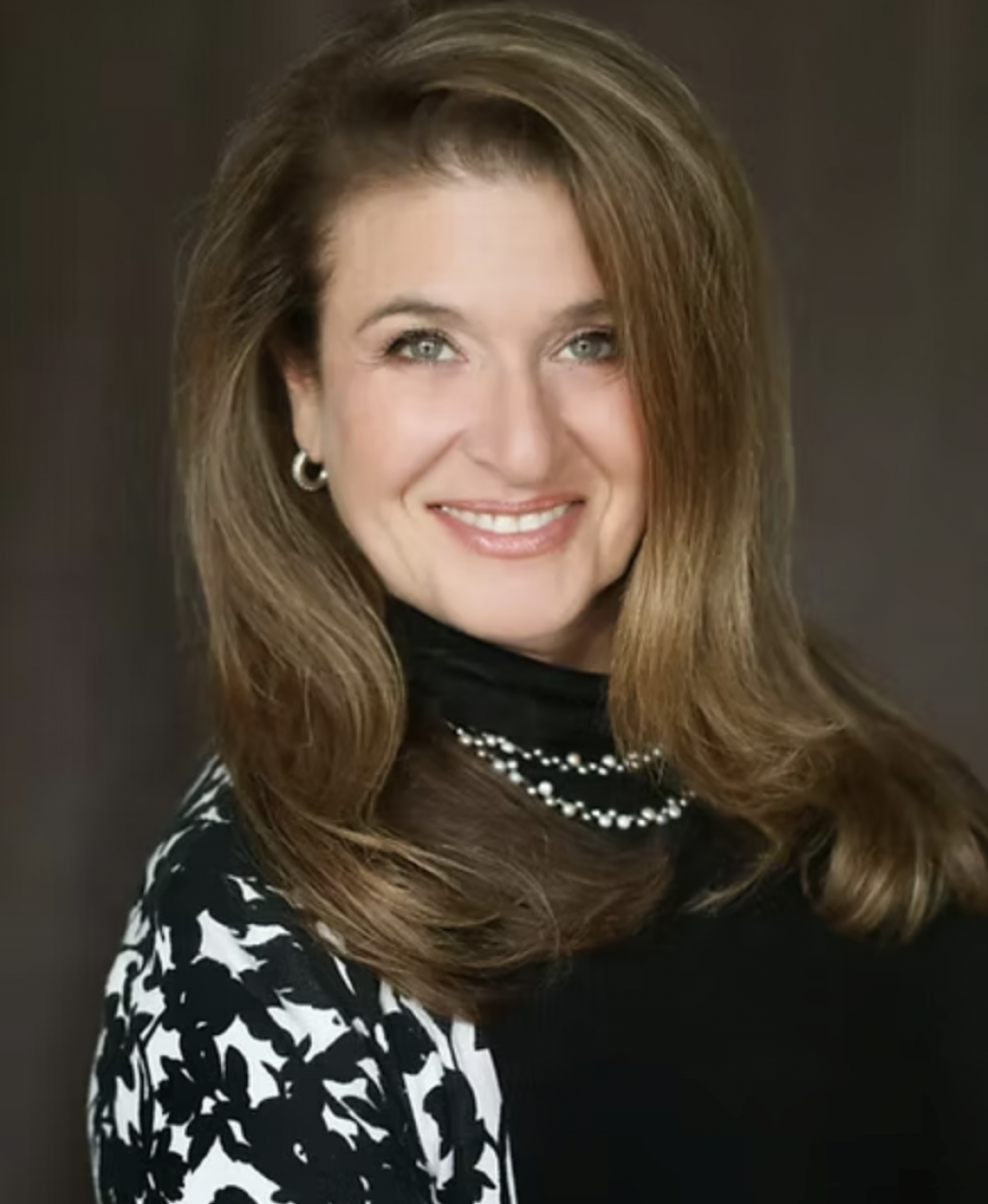 Lori Childs Headshot