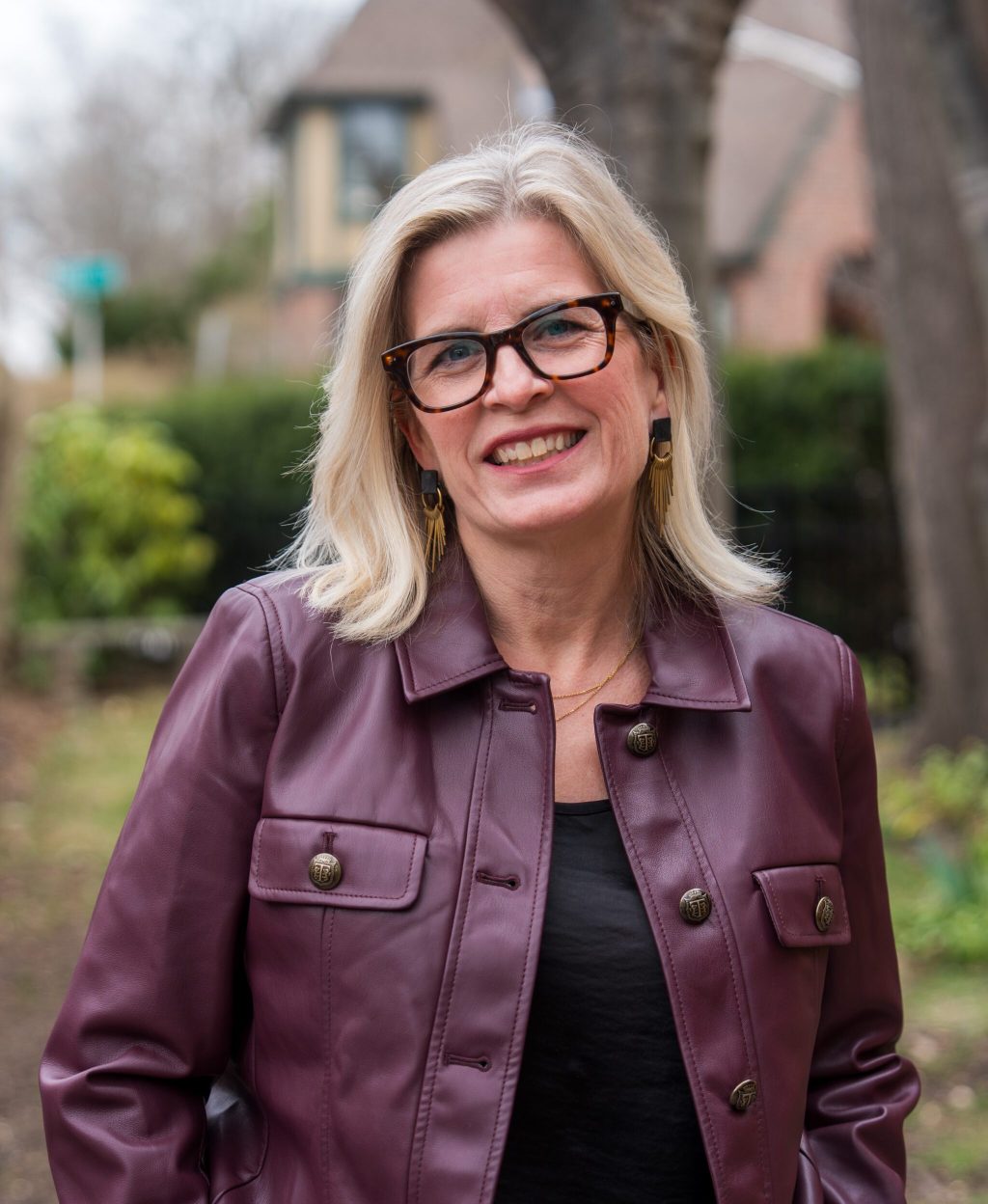 Marjorie Decker Headshot